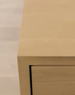 Huxton Dresser|Makerspalm Online