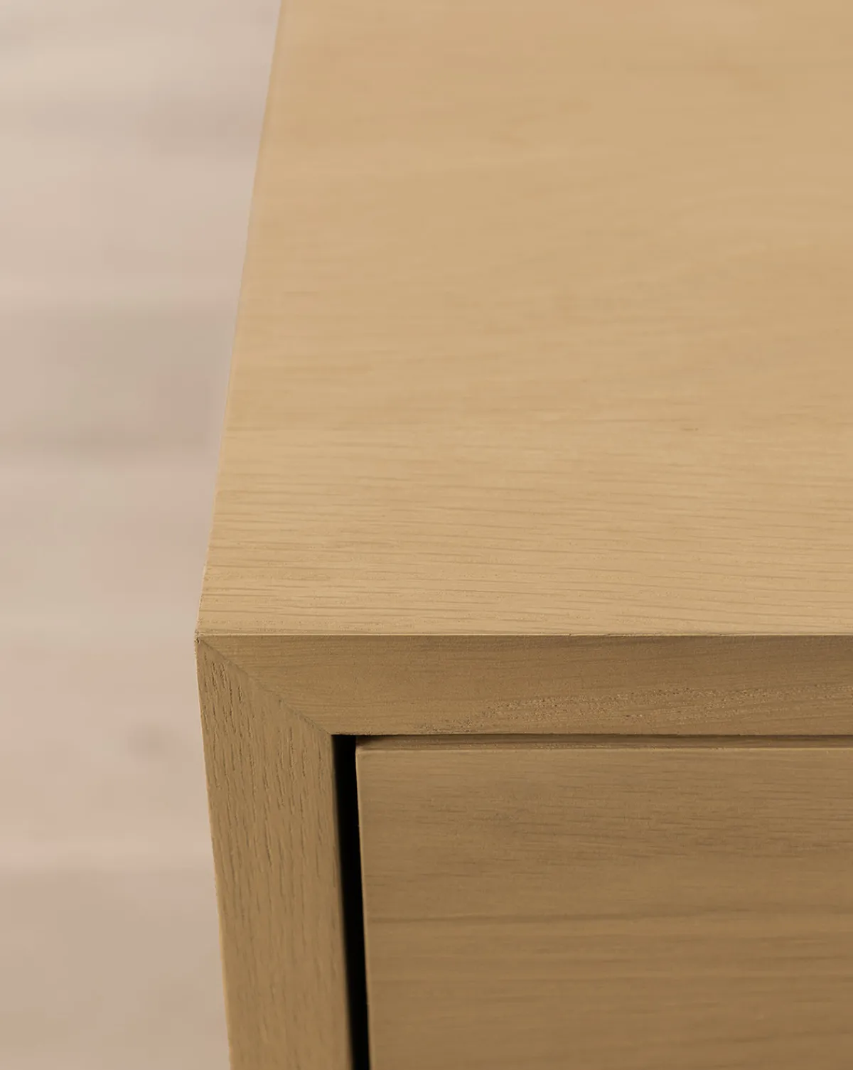 Huxton Dresser|Makerspalm Online
