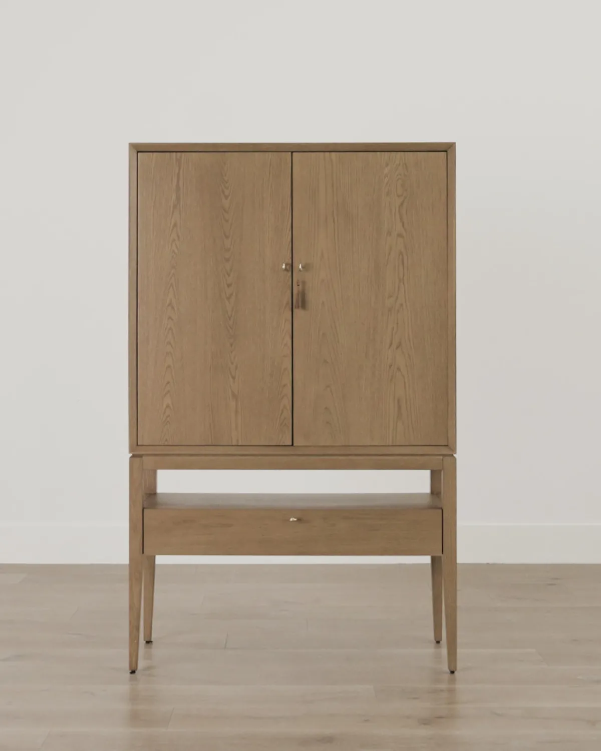 Jahnsen Cabinet|YANG CHENG WOODEN INDUSTRIES INTERNATIONAL (VIETNAM) CO LTD Sale