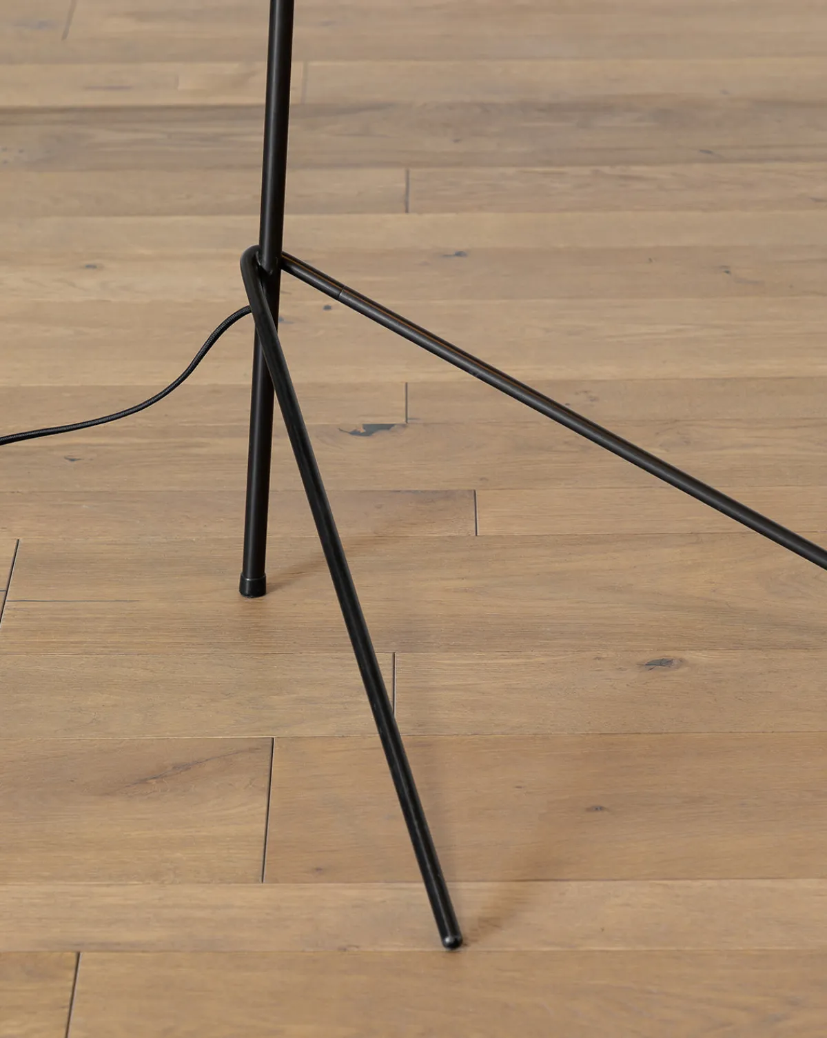 Johanson Woven Floor Lamp|Makerspalm Hot