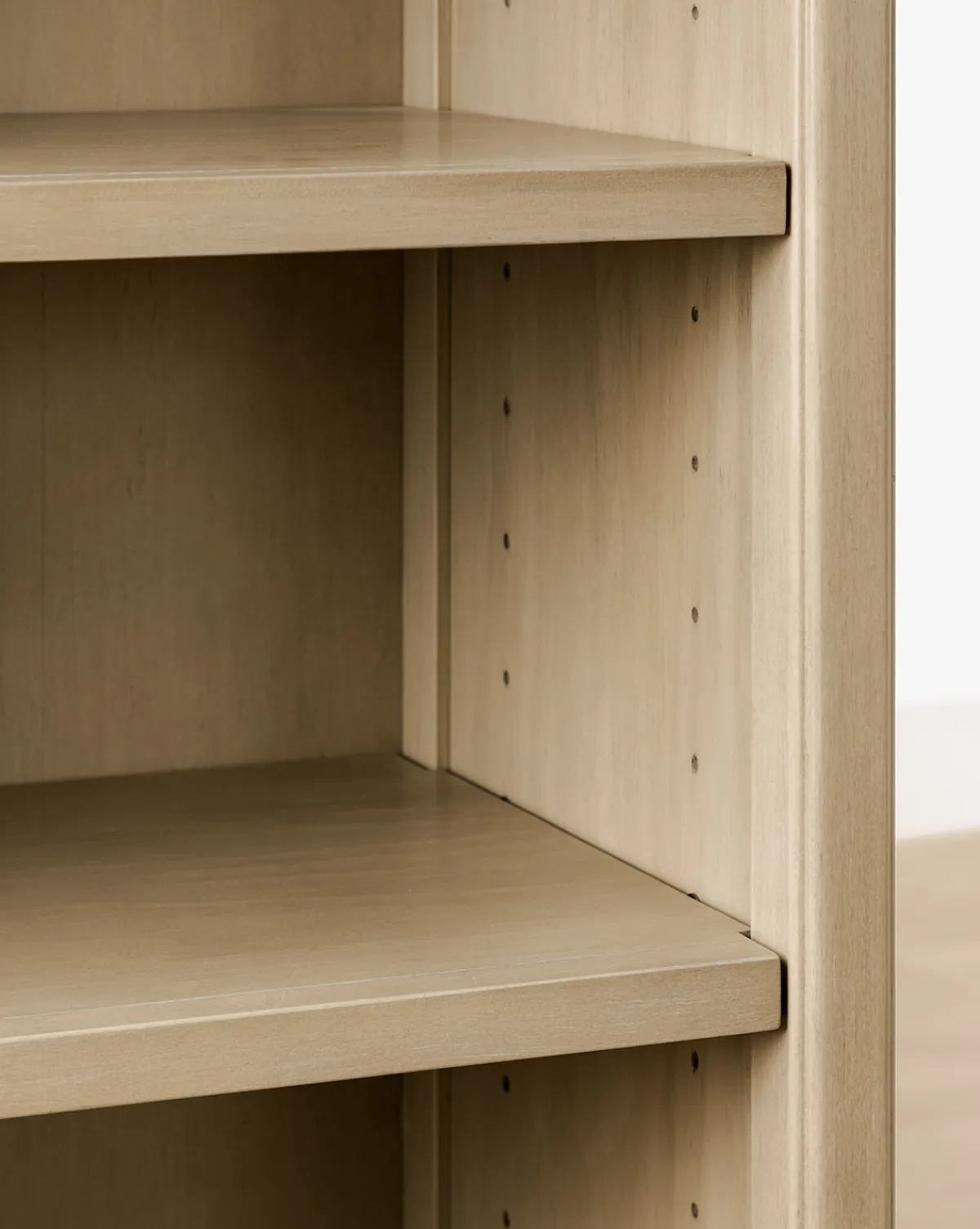 Liberty Bookcase|Million Dollar Baby Hot