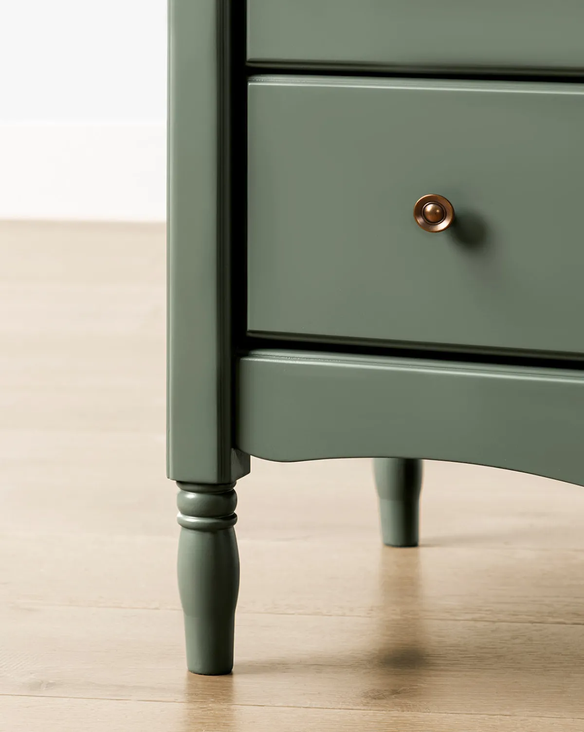 Liberty 6-Drawer Assembled Dresser|Million Dollar Baby