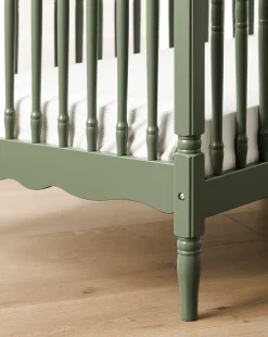 Liberty 3-in-1 Convertible Spindle Crib w/Toddler Bed Conversion Kit|Million Dollar Baby Hot