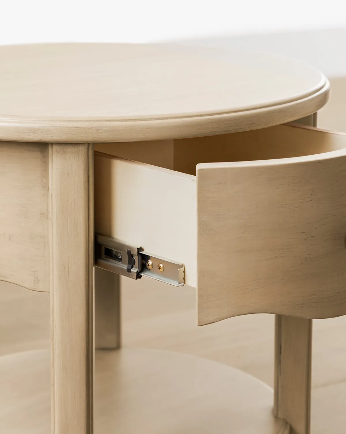 Liberty Nightstand|Million Dollar Baby Clearance