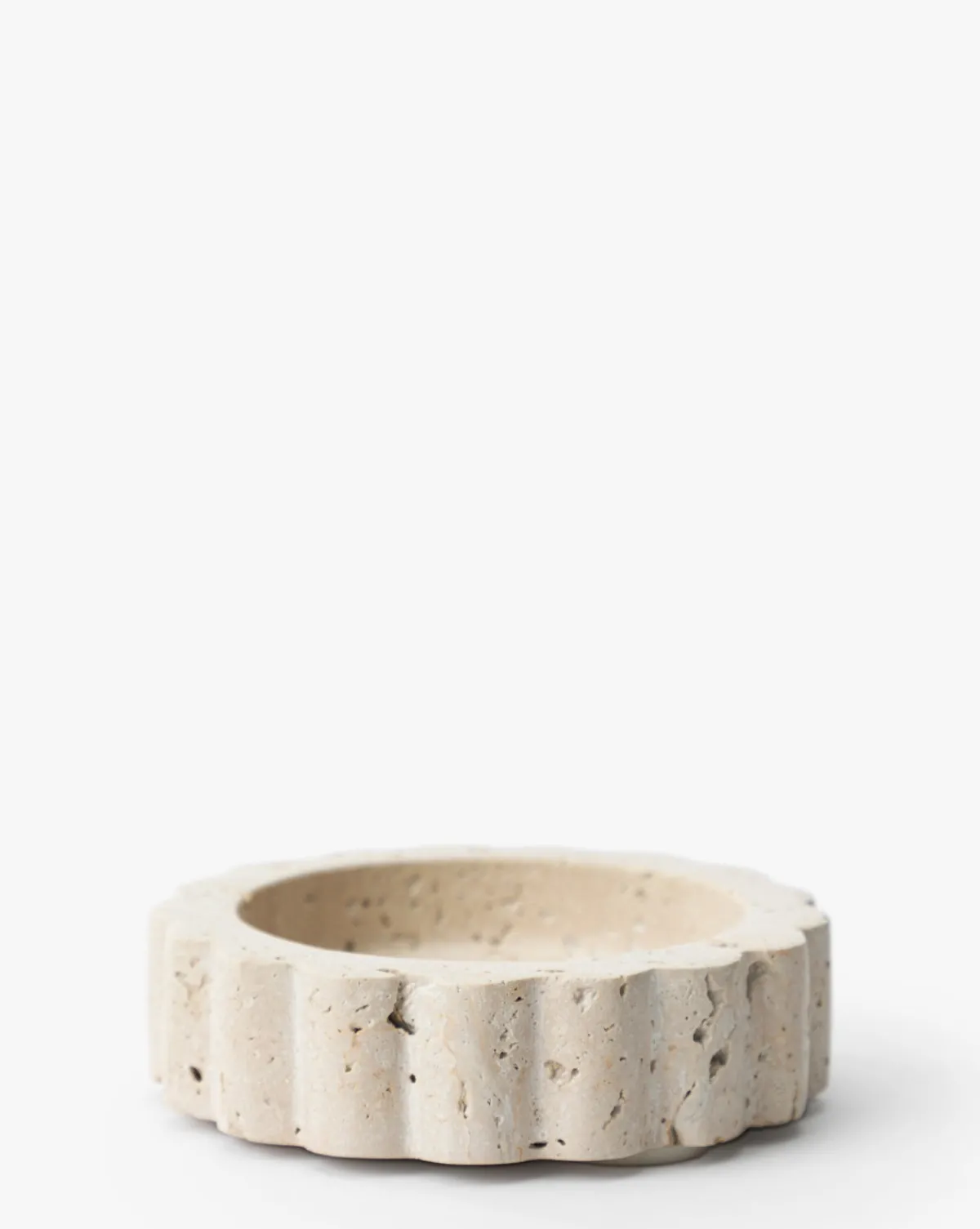 Lottie Scalloped Plate|Indaba New