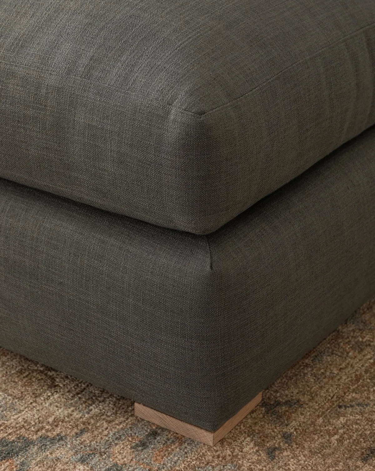 Macy Upholstered Chaise Sectional 101"|Community Hot