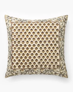 Malik Linen Pillow Cover|Filling Spaces Hot