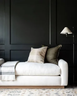 Mansfield Bench|Community Discount