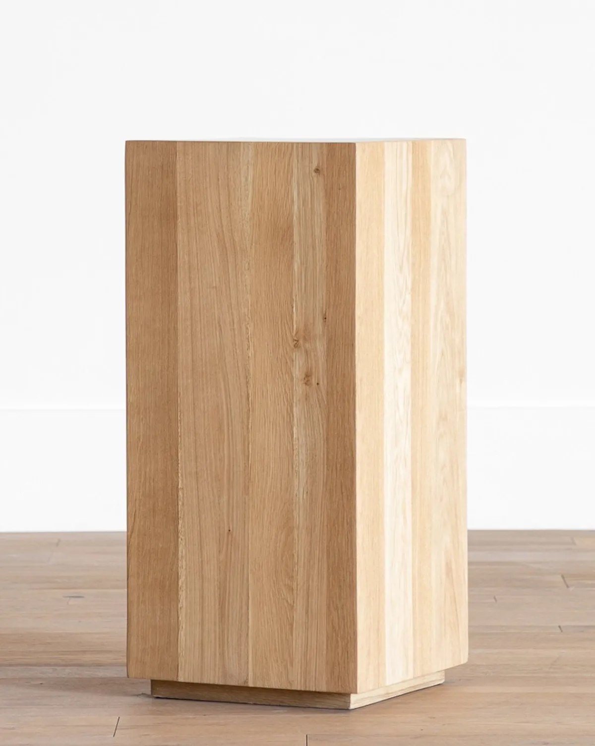 Marlow Pedestal|Evergreen Online