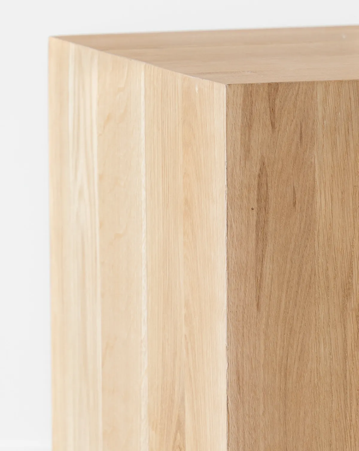 Marlow Pedestal|Evergreen Online