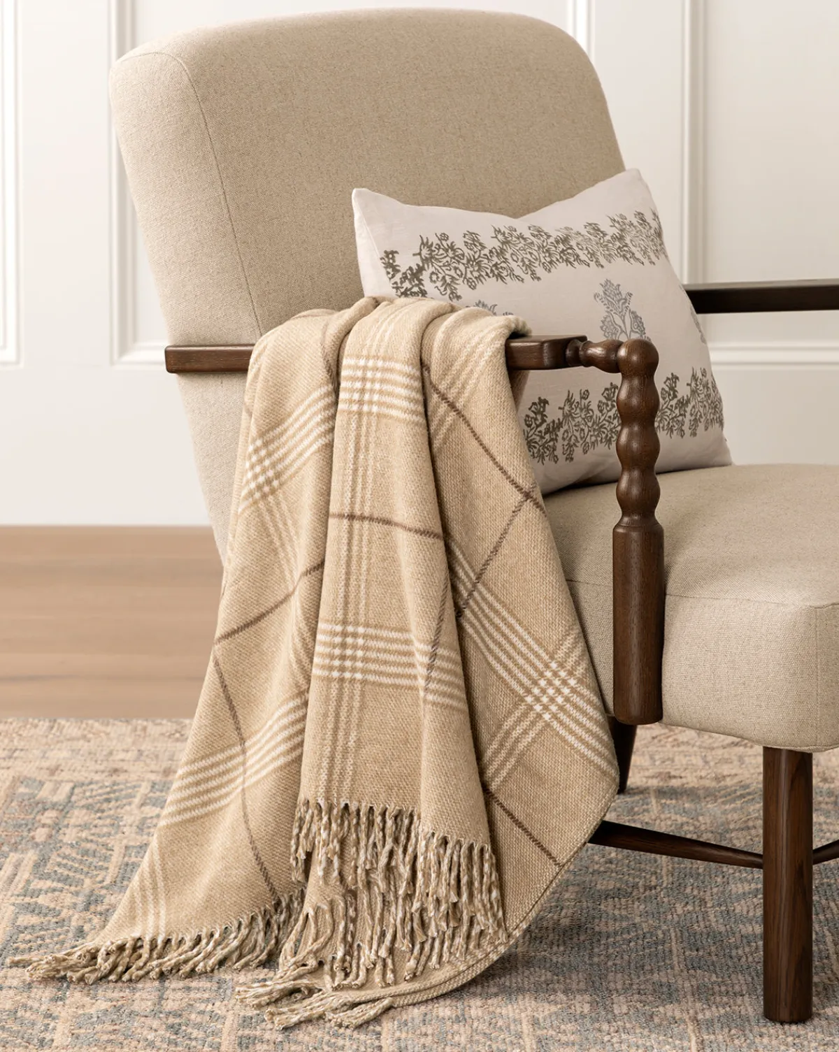 Nottingham Throw|J Call Designs LLC dba Sew Miami LLC Discount