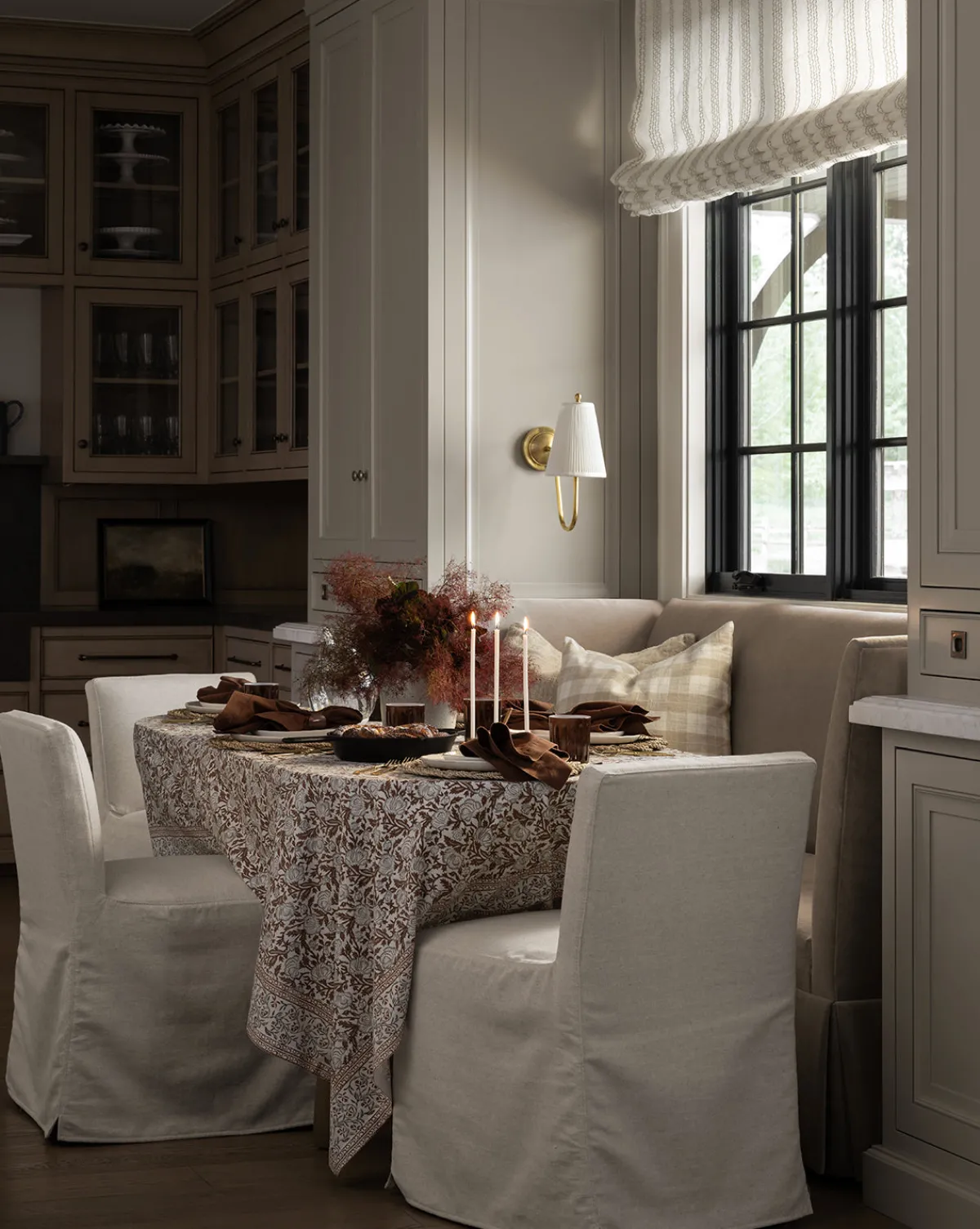 Olivier Slipcover Dining Chair|Rowe Fine Furniture, Inc. Hot