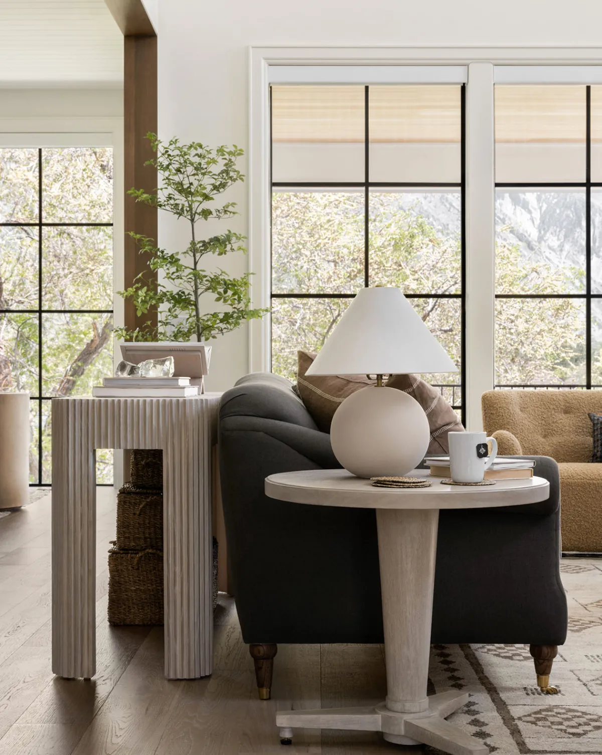 Orla Side Table|Evergreen Clearance