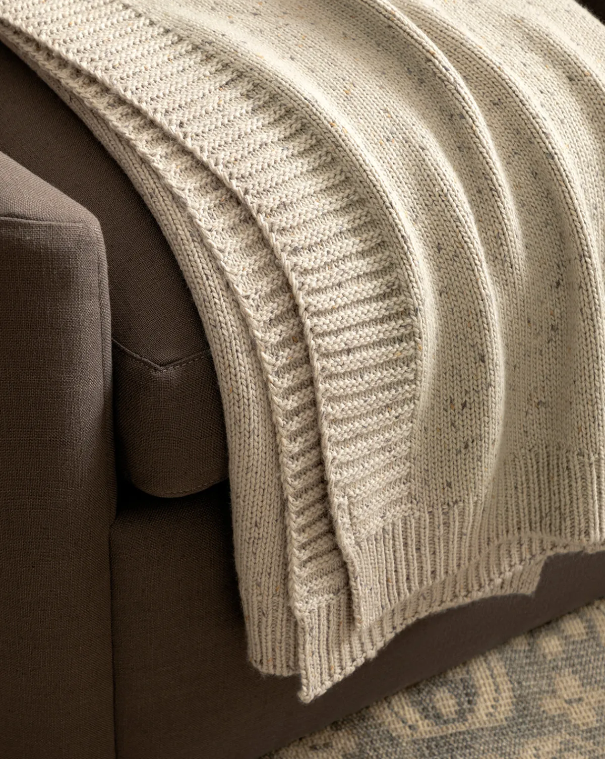 Otis Knit Throw|Makerspalm Clearance