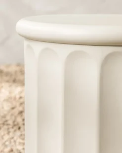 Penelope Outdoor Side Table|Makerspalm New