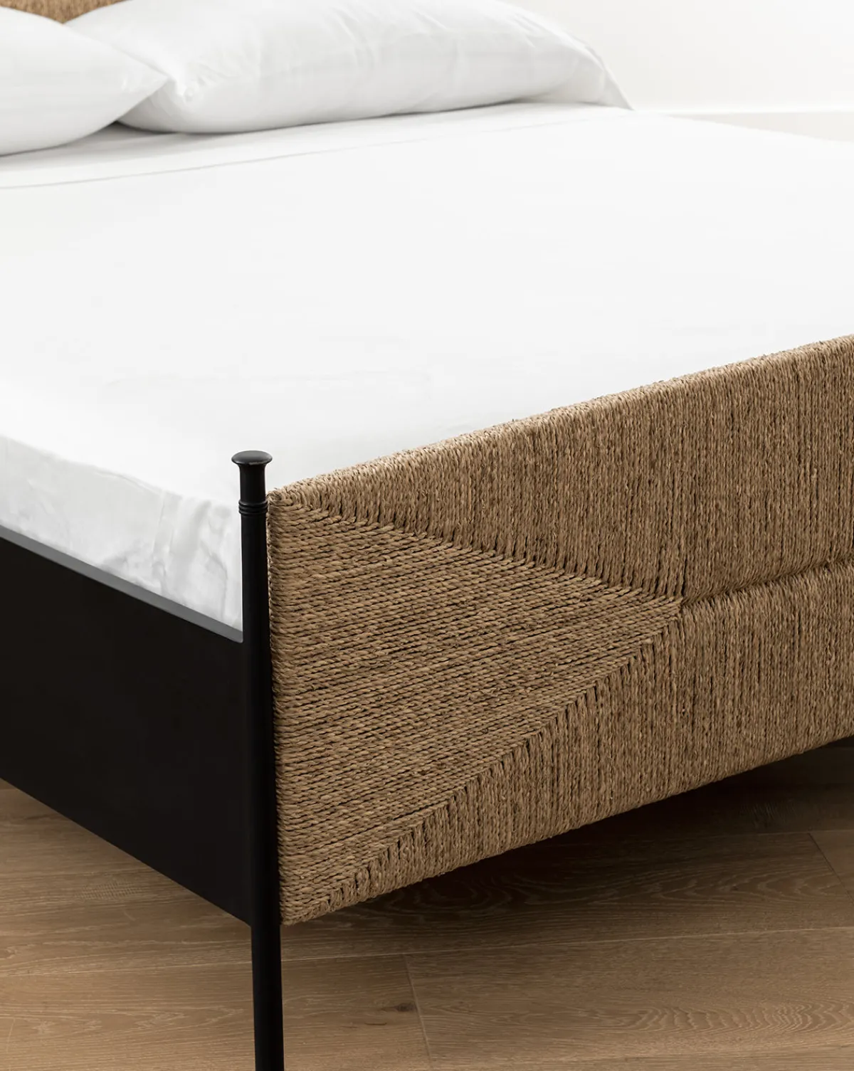 Peregrine Bed|Makerspalm Sale
