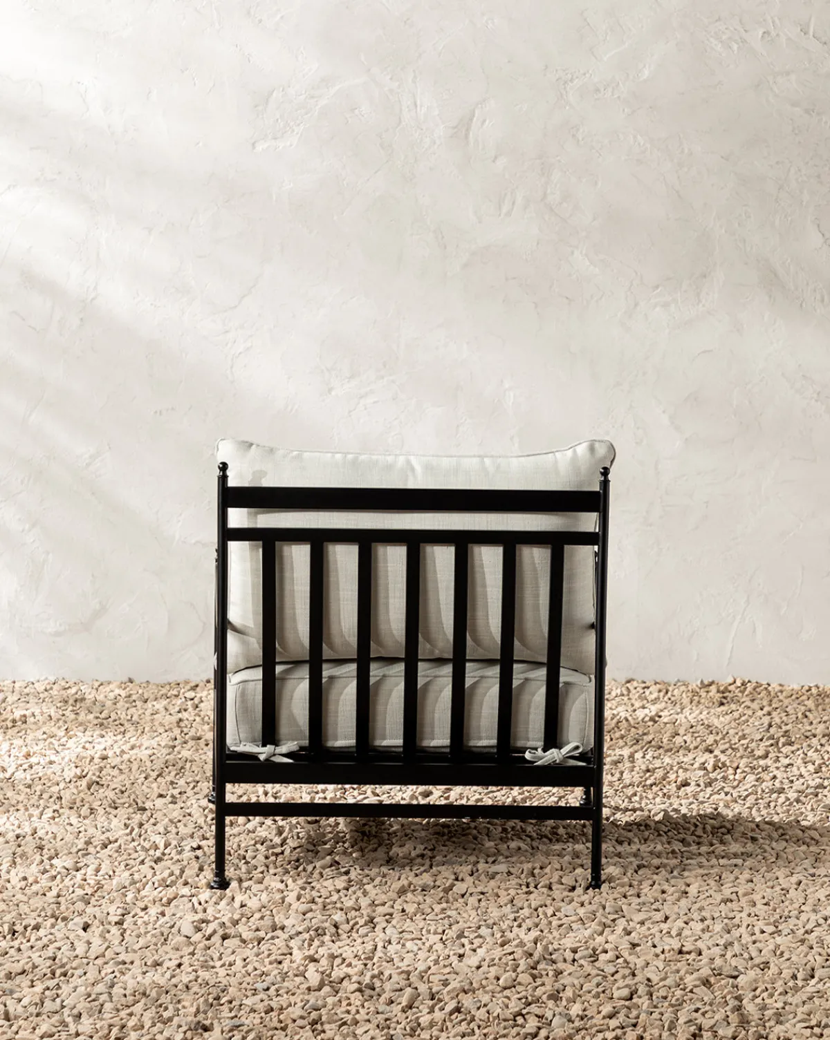 Pomeroy Outdoor Lounge Chair|Makerspalm Sale