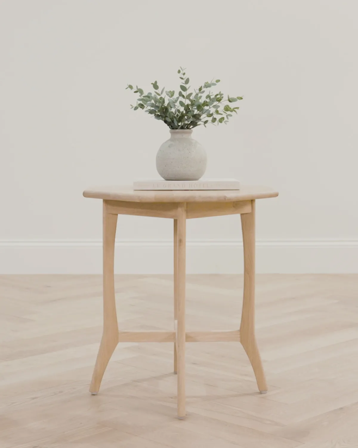 Posie Oak Side Table|Credence Hot