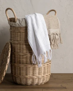 Rattan Lidded Laundry Bin|CV. WIDHI ASIH BALI EXPORT Outlet