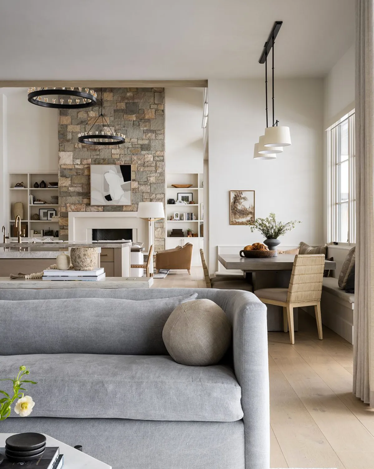 Reese Sofa (84"-96")|Community Outlet