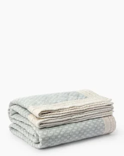 Regatta Block Print Quilt|Renuka Inc. Outlet