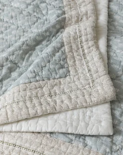 Regatta Block Print Quilt|Renuka Inc. Outlet