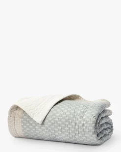 Regatta Block Print Quilt|Renuka Inc. Outlet