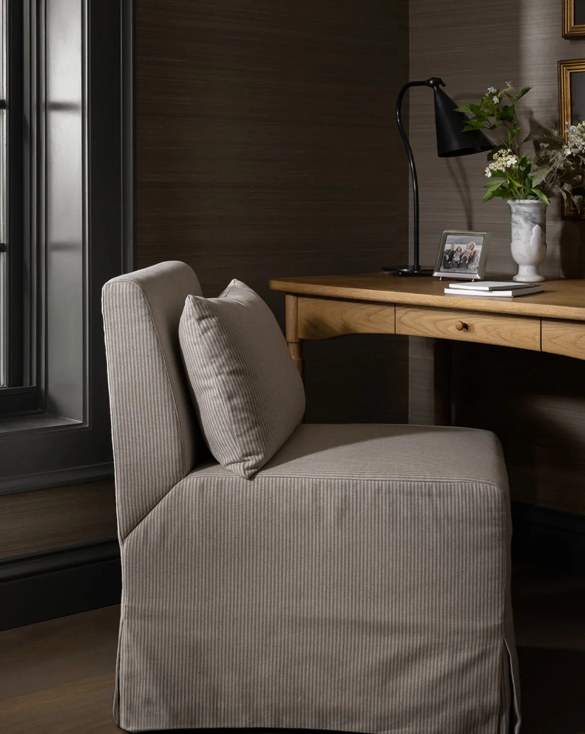 Scaletta Desk Chair|Makerspalm Outlet