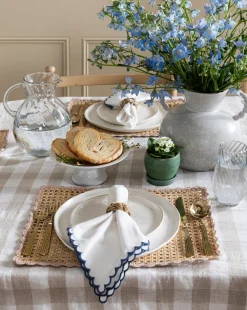 Scallop Border Napkins (Set of 4)|Renuka Inc. Online