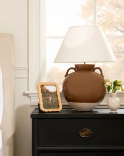 Scalloped Wood Frame|Creative Co-op