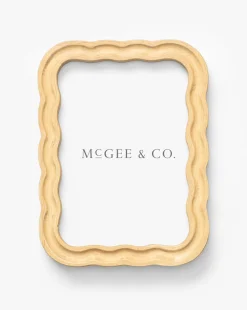 Scalloped Wood Frame|Creative Co-op