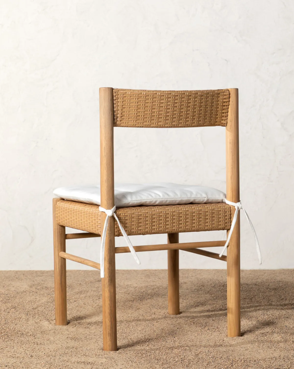Simeon Outdoor Dining Chair|Makerspalm New