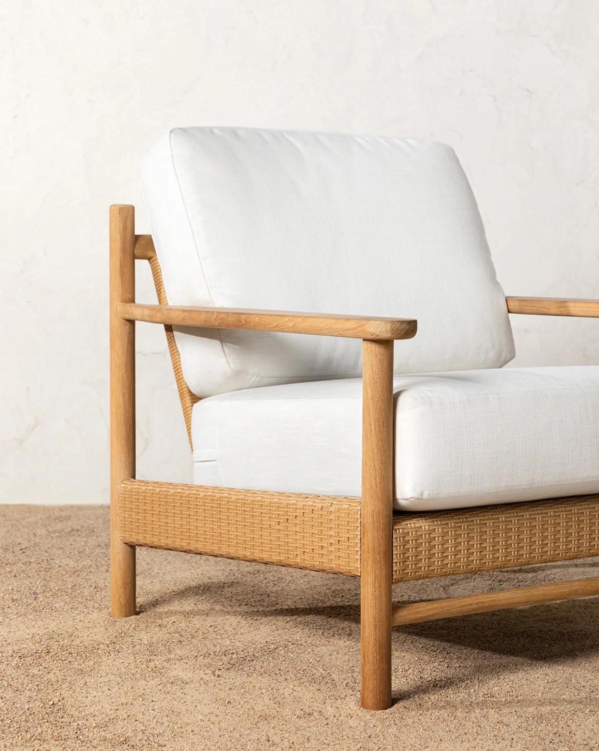 Simeon Outdoor Lounge Chair|Makerspalm