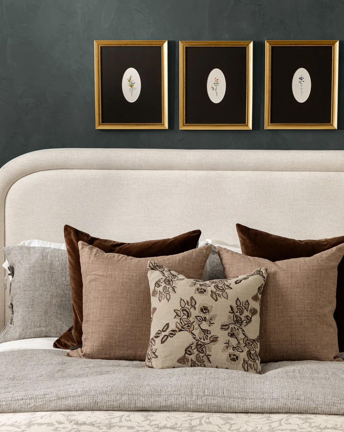 Single Blooms 3|Art Headquarters, LLC DBA Wendover Art Group DBA Kevin O'Brien Studio