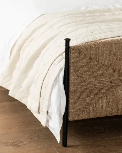 Talcott Quilt|AAN Clothing