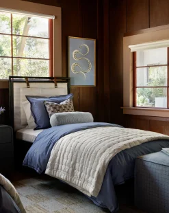 Talcott Quilt|AAN Clothing