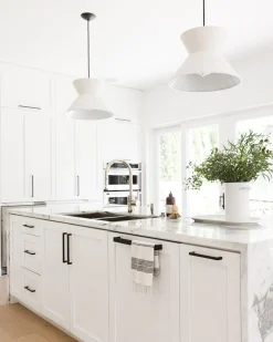 Thompson Hand Towel|Creative Women Outlet