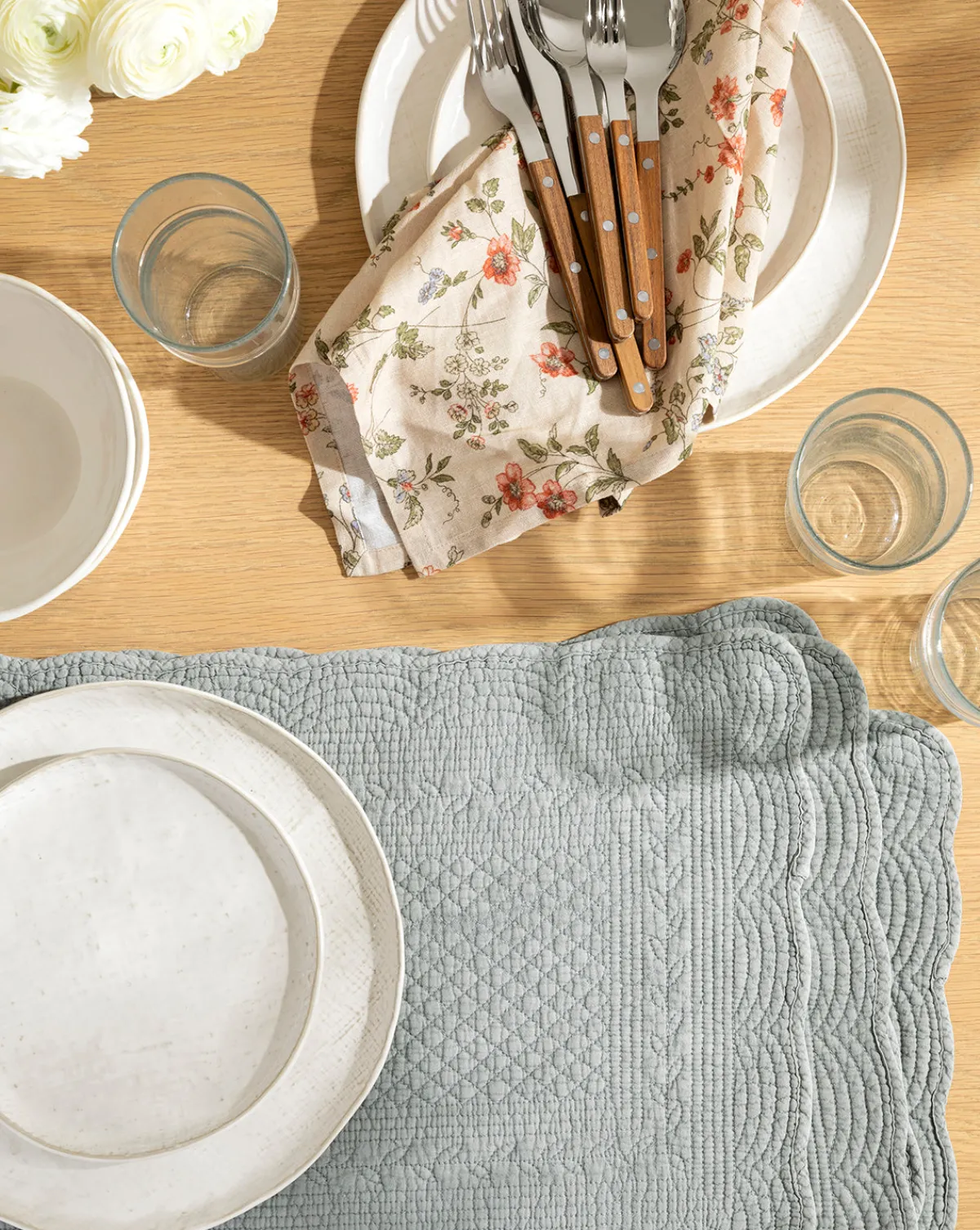 Thorin Quilted Placemat|SARO LIFESTYLE Discount